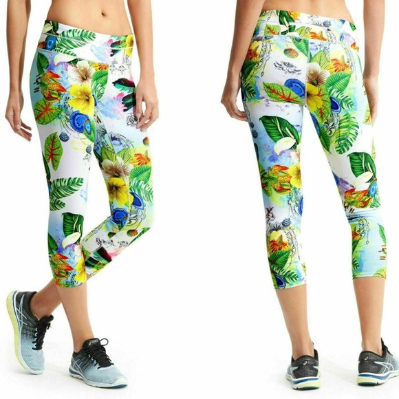 Athleta Pants - Athleta Tropical Sonar Capri Tight Leggings HW9667